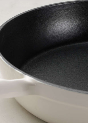 Tramontina Enamelled Cast Iron Saute Helper Handles 30 cm (White) - Tramontina Store UK